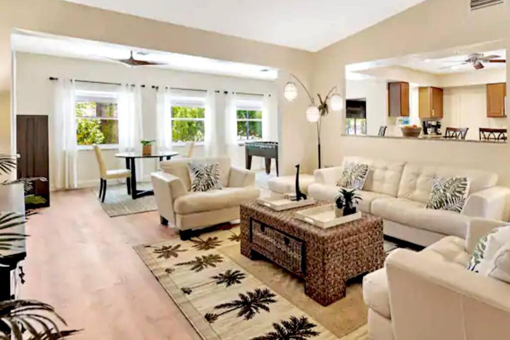 Heated Saltwater Pool Home Minutes To Beach Englewood Εξωτερικό φωτογραφία